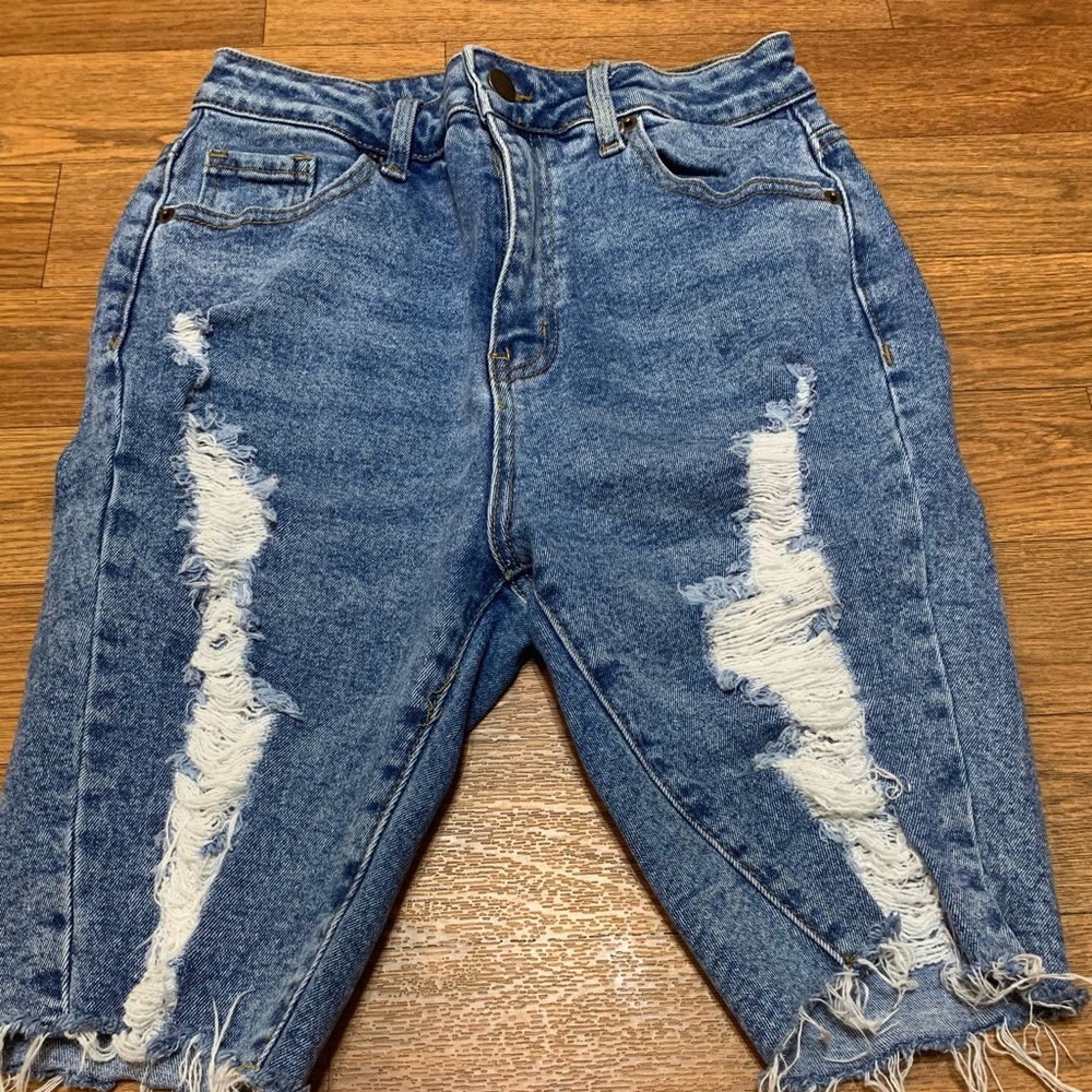 Women’s American Bazi Light Blue Denim shorts size medium